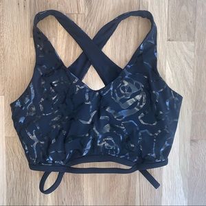 Black Fabletics Crop Top 🖤